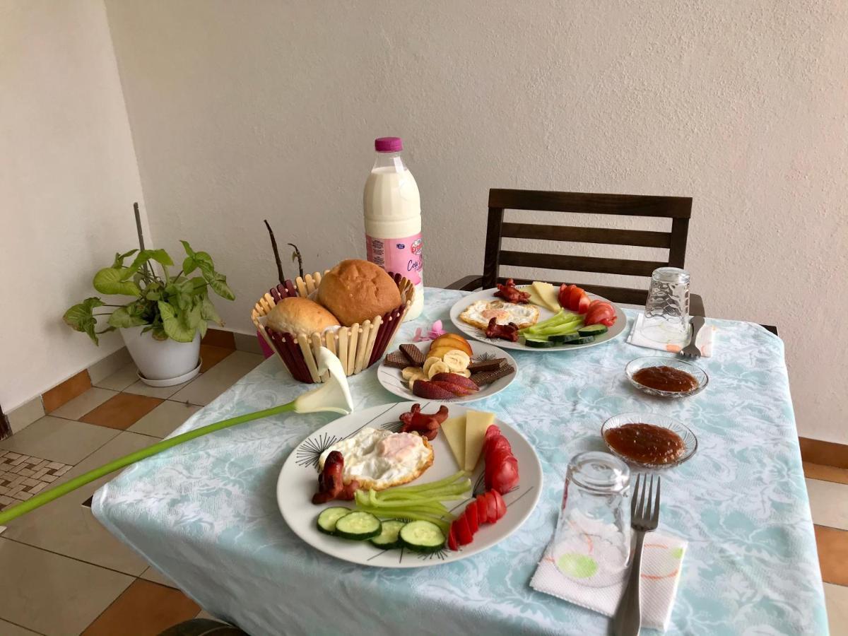 Vila Arlind 호텔 Vlorë 외부 사진