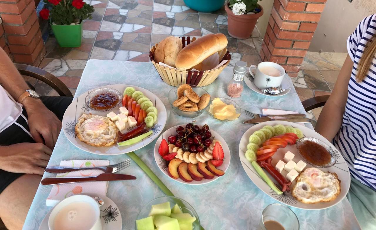 Vila Arlind 호텔 Vlorë 외부 사진