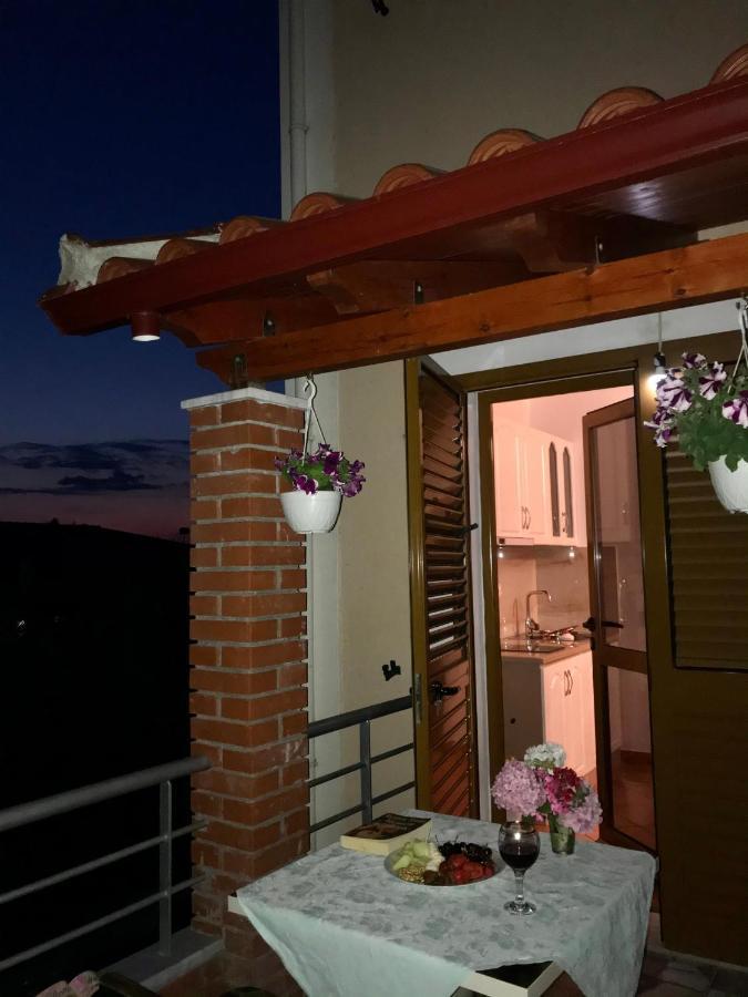 Vila Arlind 호텔 Vlorë 외부 사진