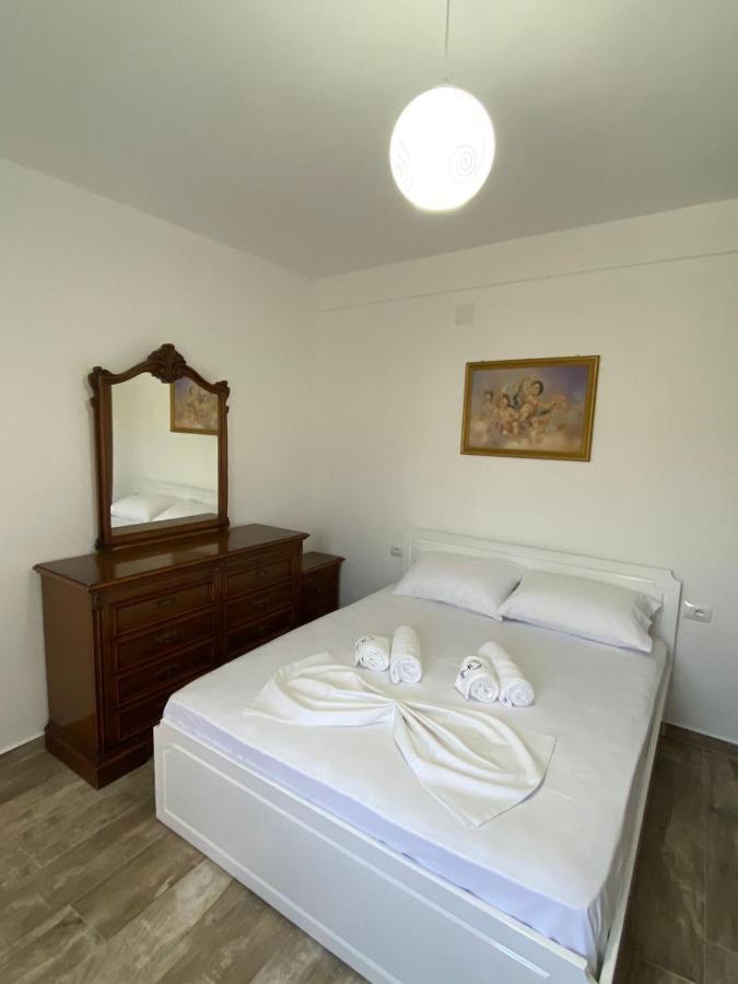 Vila Arlind 호텔 Vlorë 외부 사진