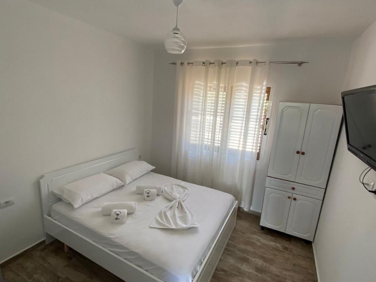 Vila Arlind 호텔 Vlorë 외부 사진